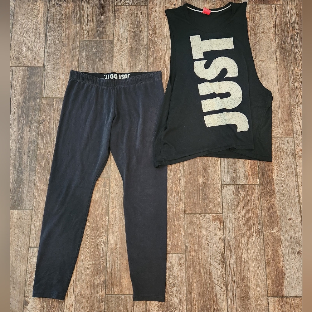 XL Women's Nike Set (3 Items)